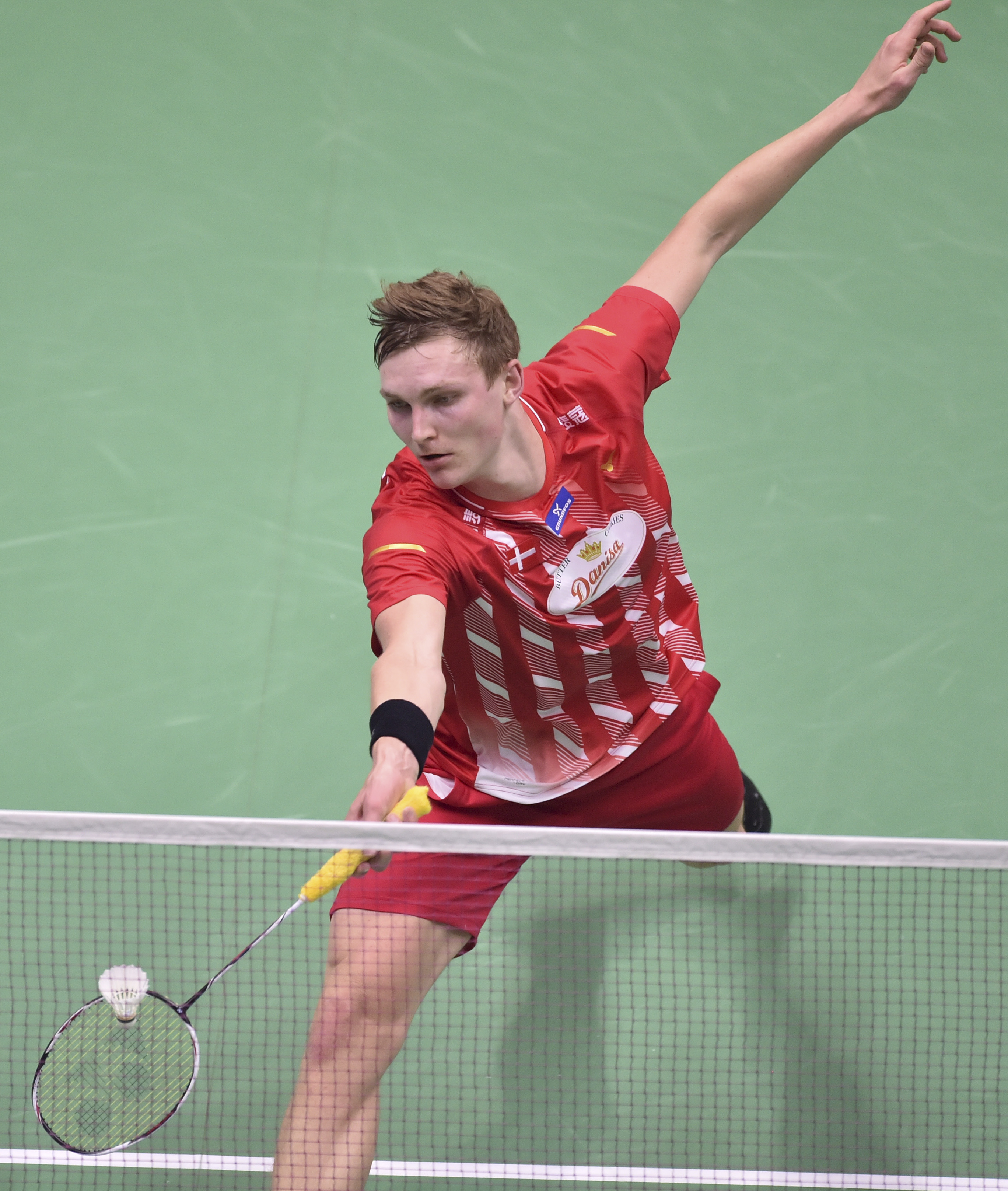 包含英格兰羽毛球队翻盘法国羽毛球队，辛杜完成帽子戏法的词条