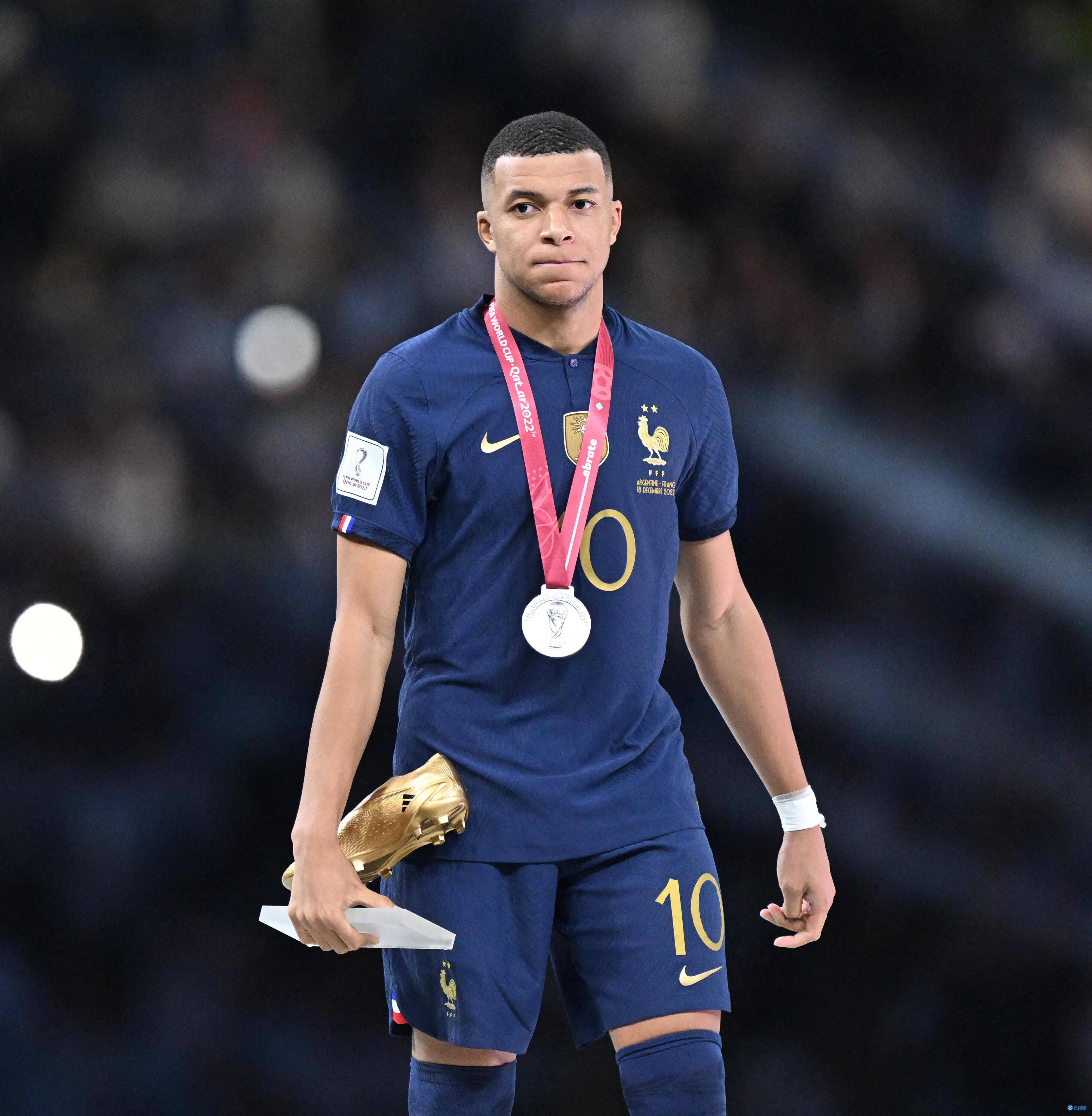 开云体育官网-包含阿根廷男篮力克快船，巴恩斯完成帽子戏法的词条