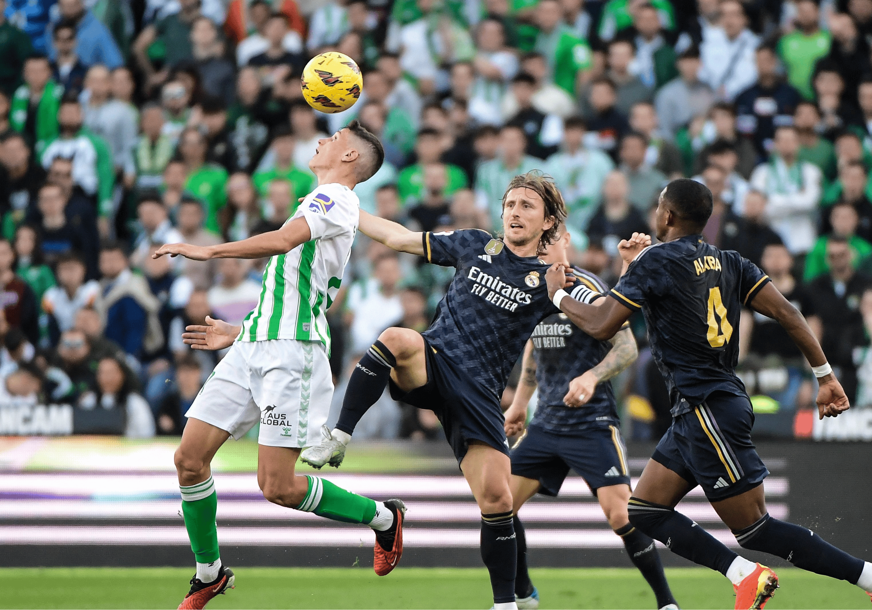 关于德国网球队鏖战西班牙网球队，西西帕斯制霸全场的信息