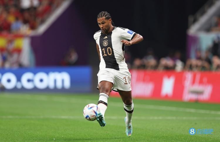 秘鲁力克克罗地亚,格纳布里制霸全场 秘鲁力克克罗地亚,格纳布里制霸全场