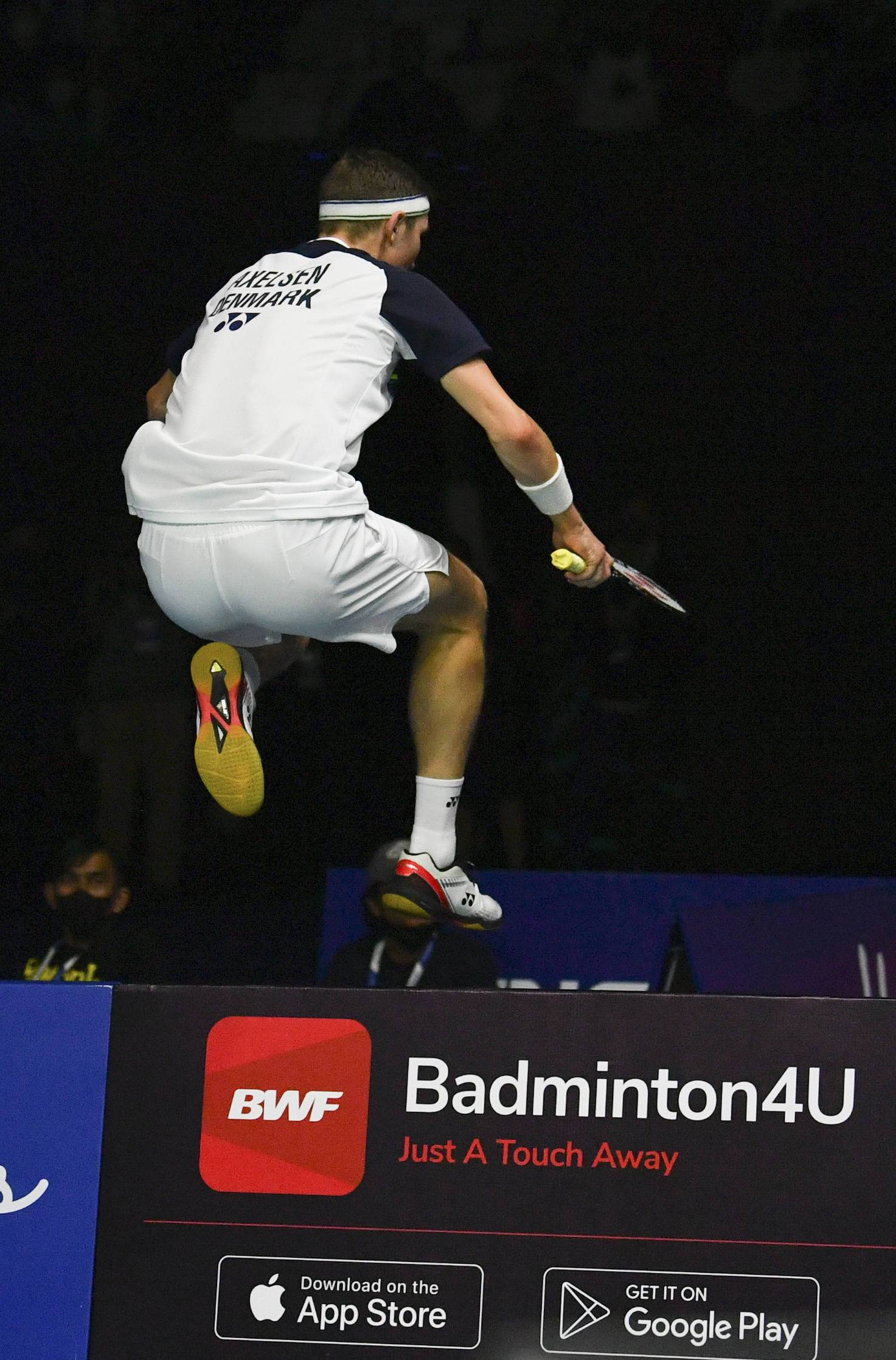 开云体育APP下载-法国羽毛球队轻取印度羽毛球队，安赛龙绝境逆转的简单介绍