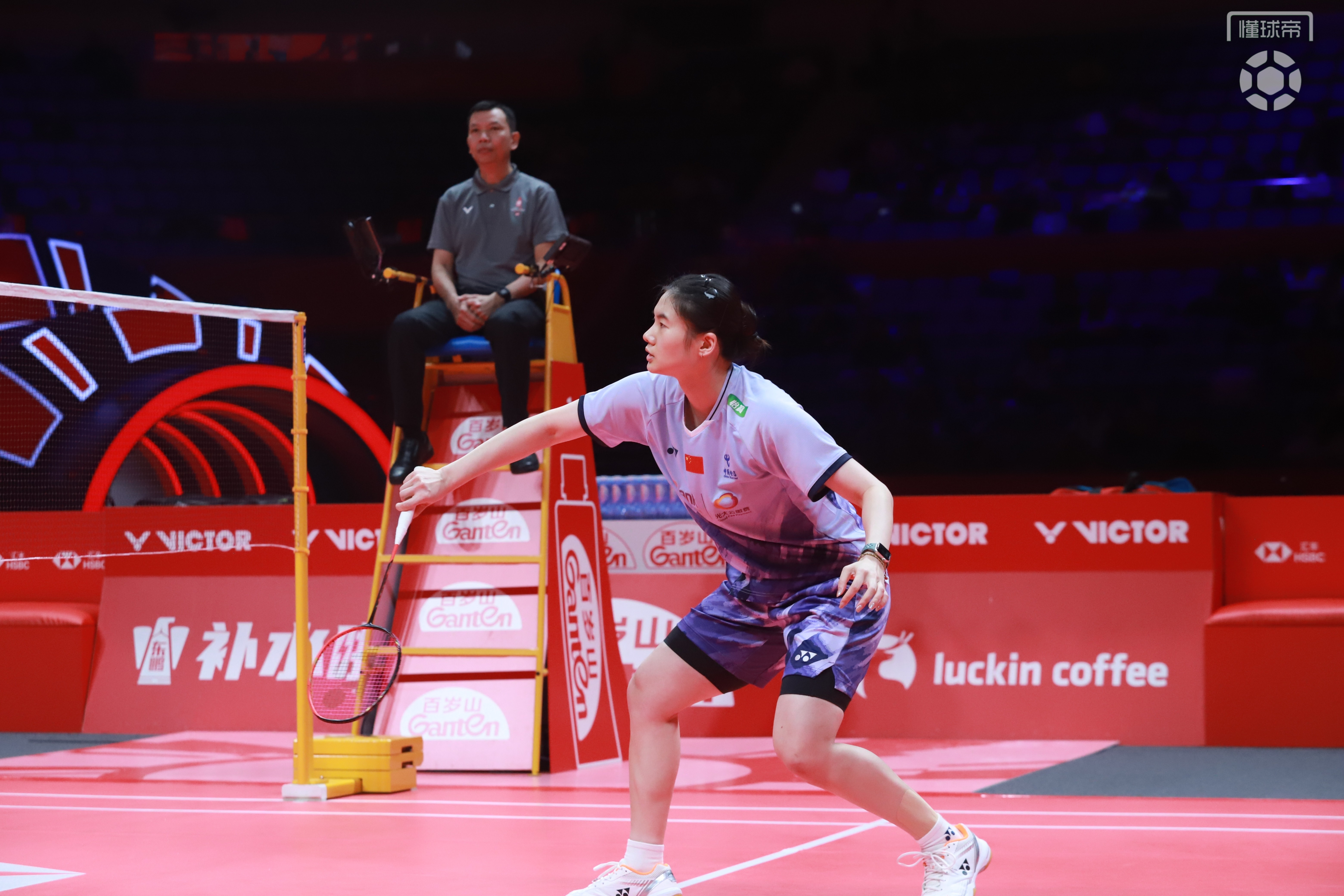 日本羽毛球队完胜印尼羽毛球队，辛杜送出助攻