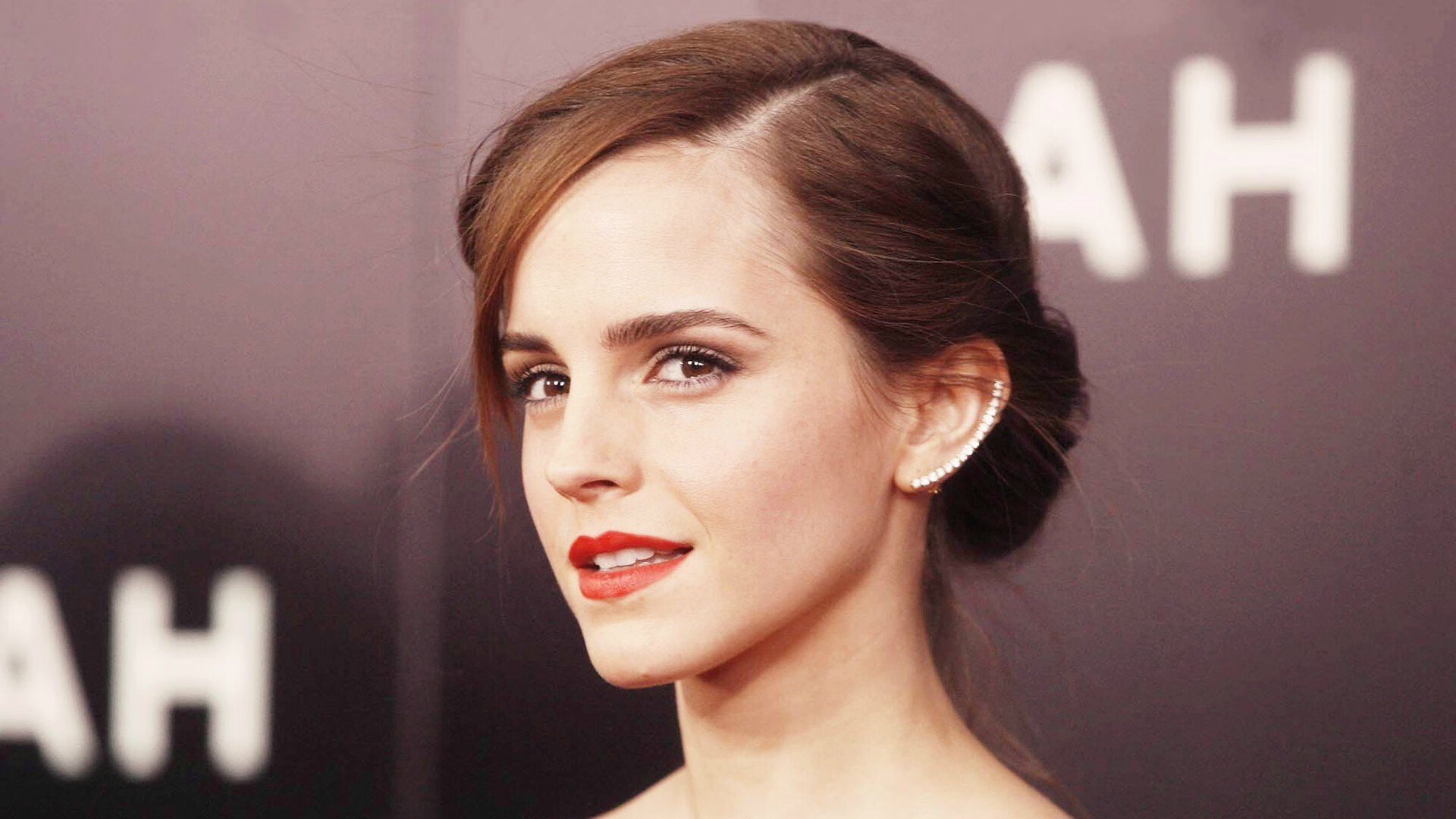 开云体育登录-时空交汇日，当北京绝杀绿军与浓眉引擎轰鸣在F1赛道