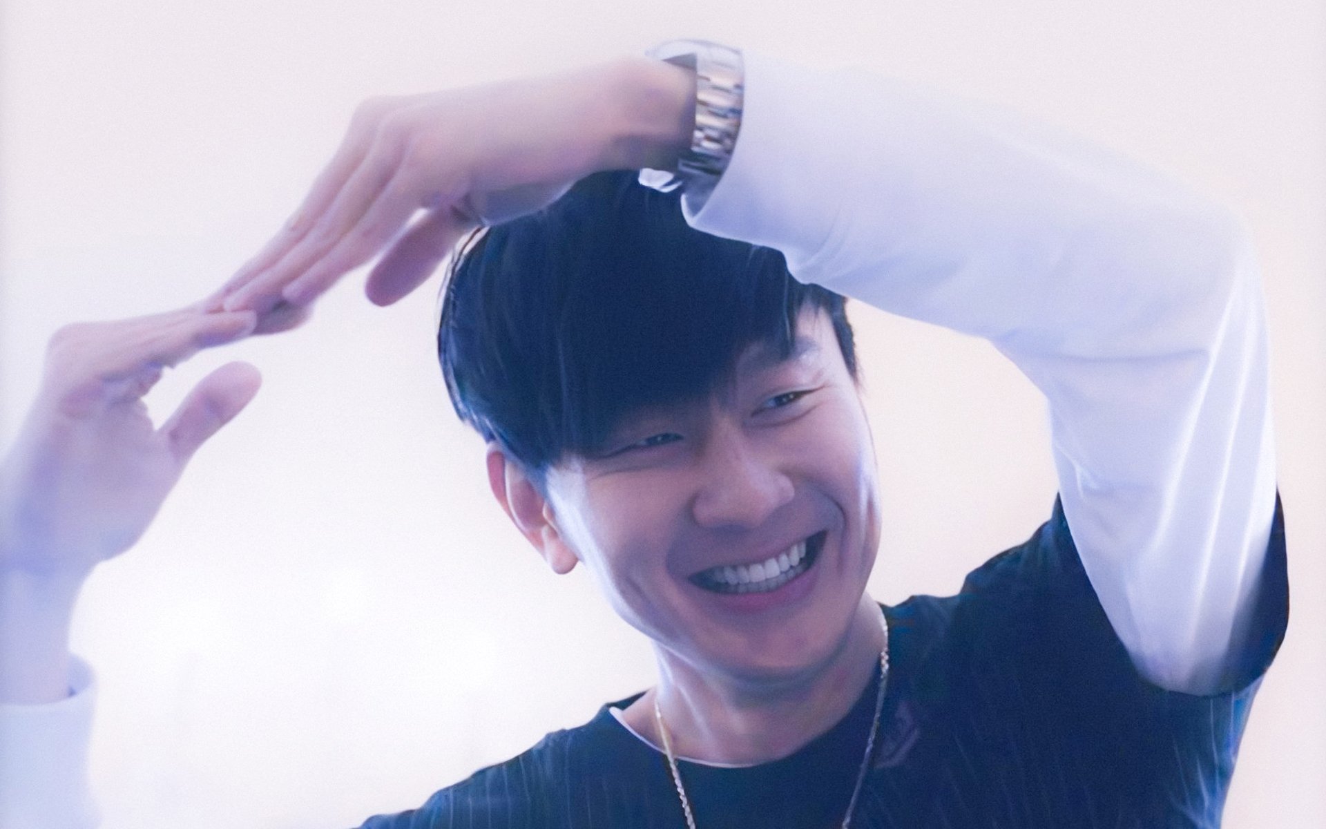 开云体育-跨维度的风暴，拉文如何如沙漠飓风般统治新疆与火箭的对决