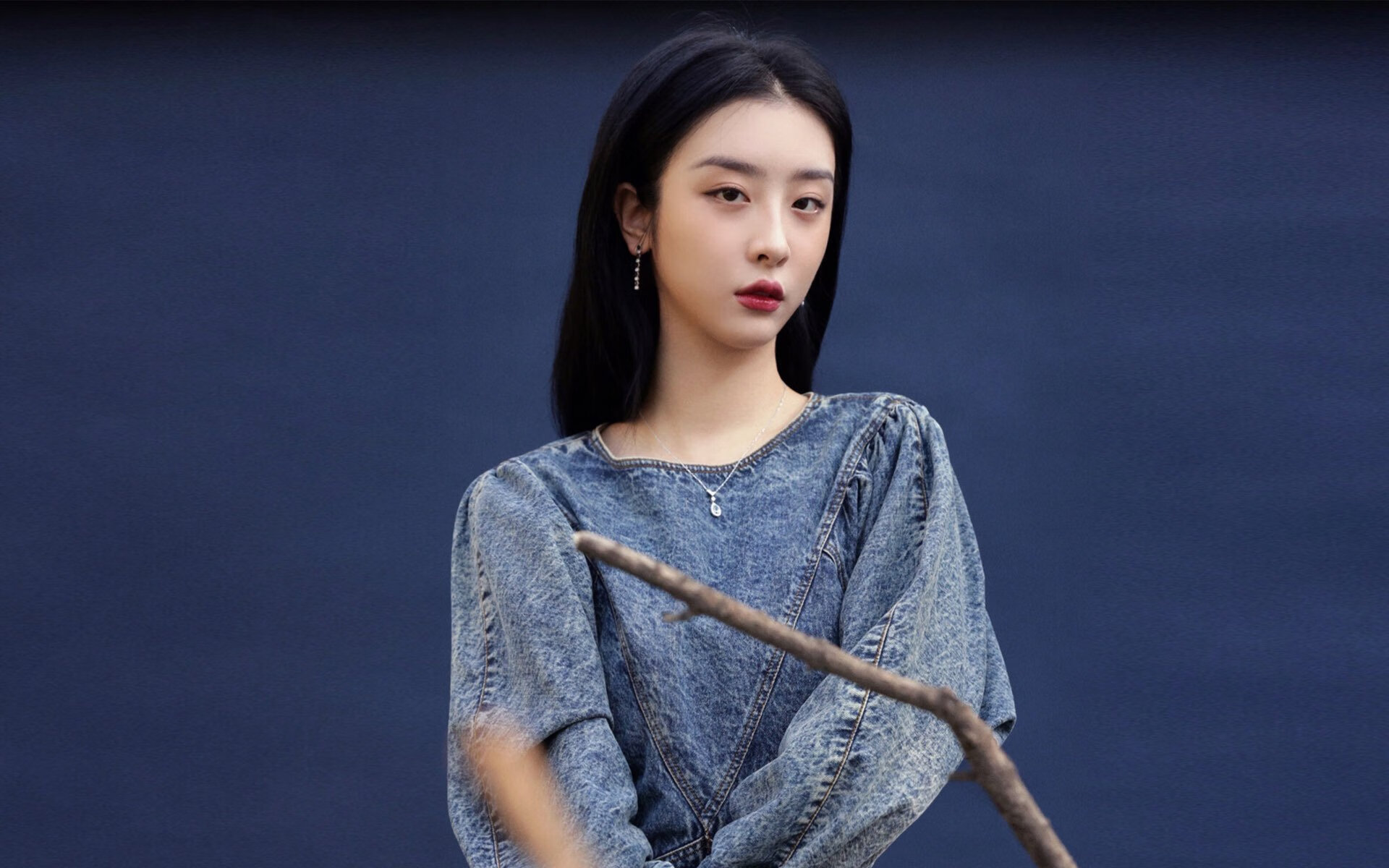 开云体育登录-技艺的胜利，佩德里破防的锐利与瑞士团队压制的交响