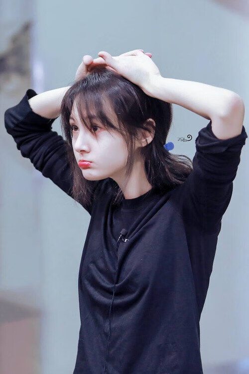 璀璨之光与战术机器,克瓦拉茨赫利亚一箭穿心,亚特兰大团队铁蹄粉碎瑞典